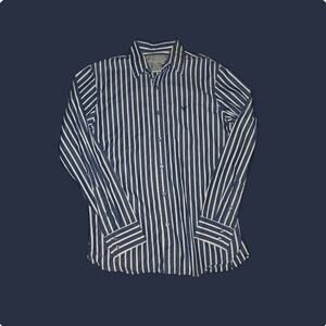 [[Y2K FASHION]] Men's American Eagle Blue Striped Button Down  Shirt (Fall 2009)